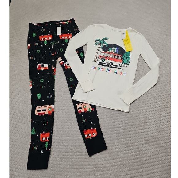 Old Navy Other - Old Navy Pajamas Set Kids XL 12 Christmas Pajamas Roam For The Holidays